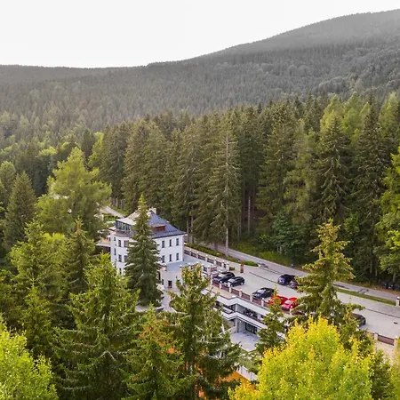 Bedriska Wellness & Hotel 4*